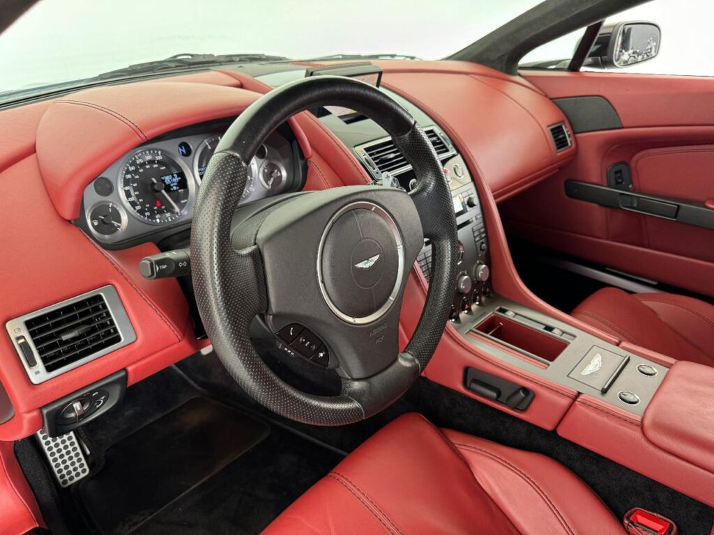 ASTON MARTIN Vantage Roadster 4.3 V8