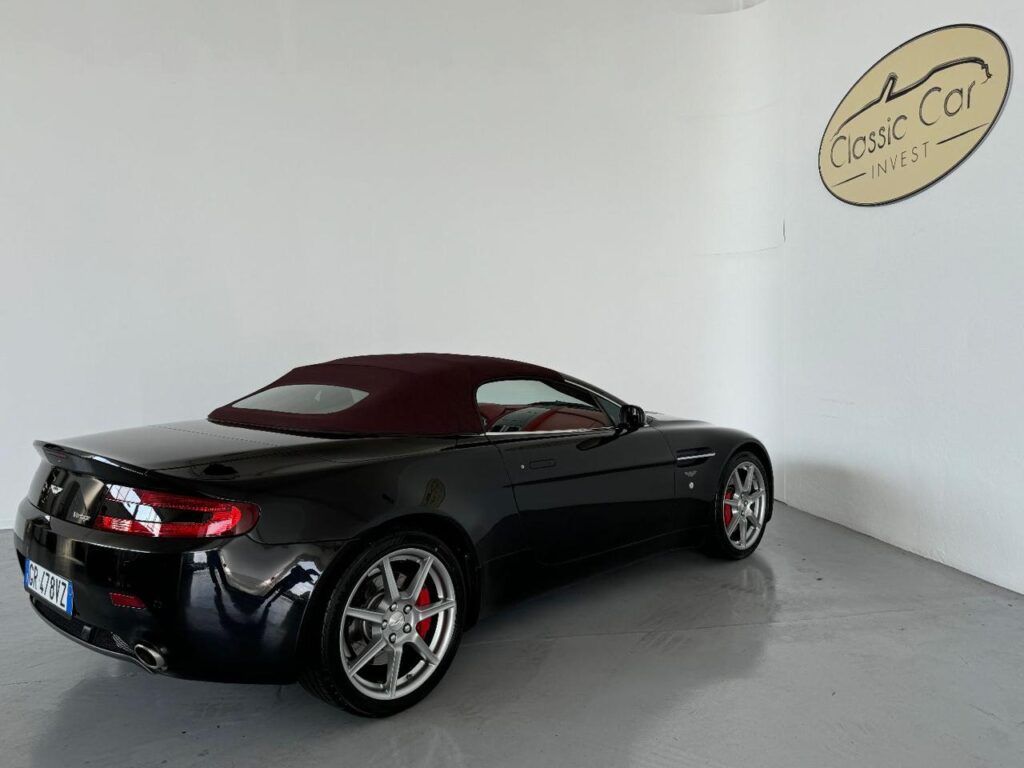 ASTON MARTIN V8 Roadster 4.3 V8