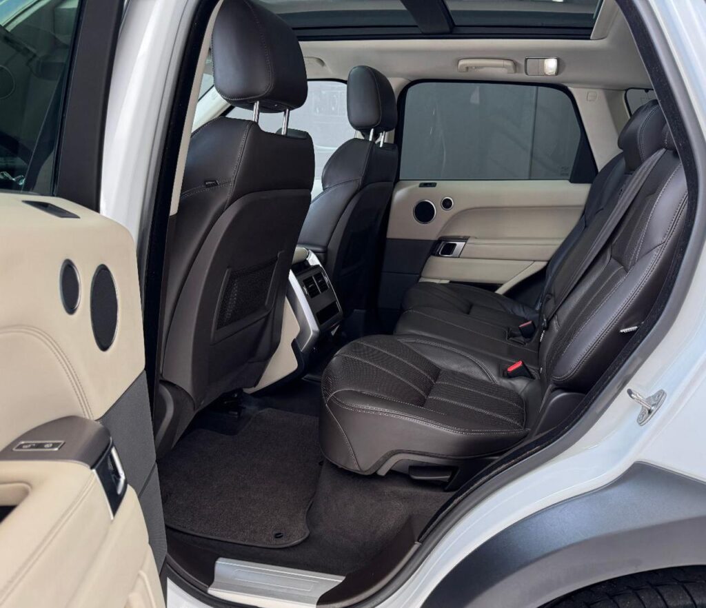 LAND ROVER Range Rover Sport 3.0 TDV6 HSE TETTO PANORAMICO - INTERNO BICOLORE