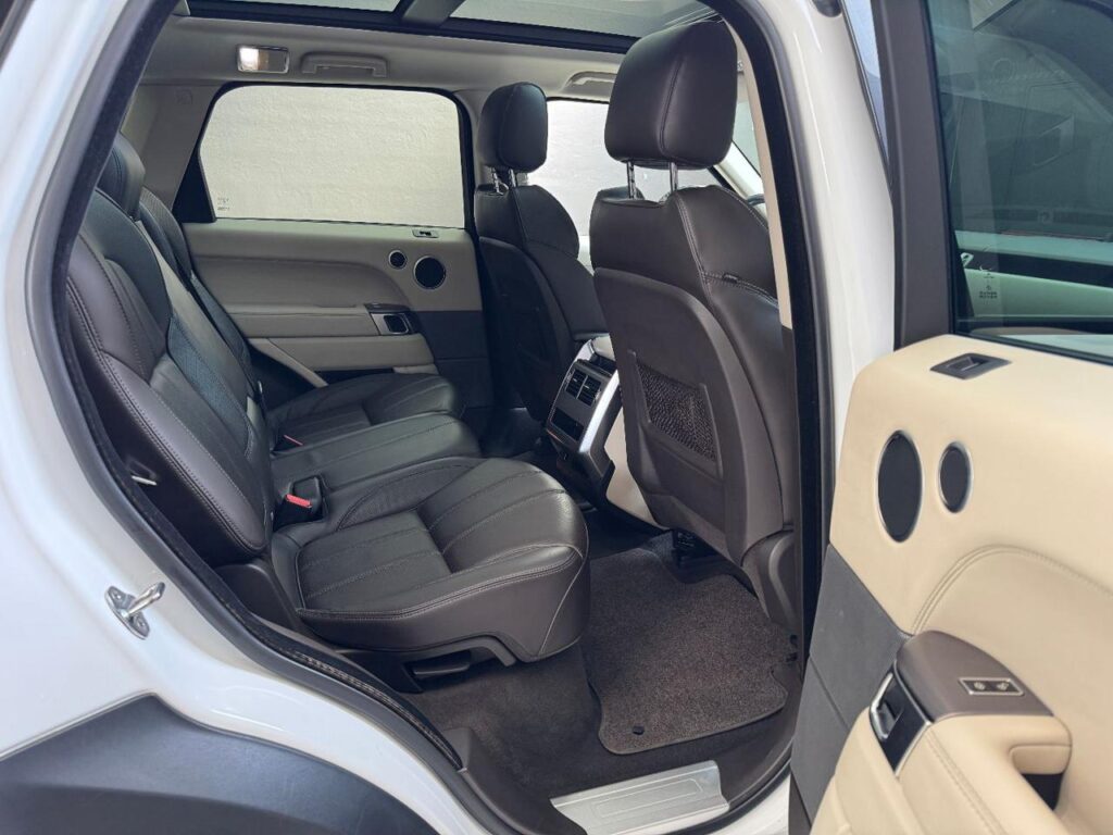 LAND ROVER Range Rover Sport 3.0 TDV6 HSE TETTO PANORAMICO - INTERNO BICOLORE