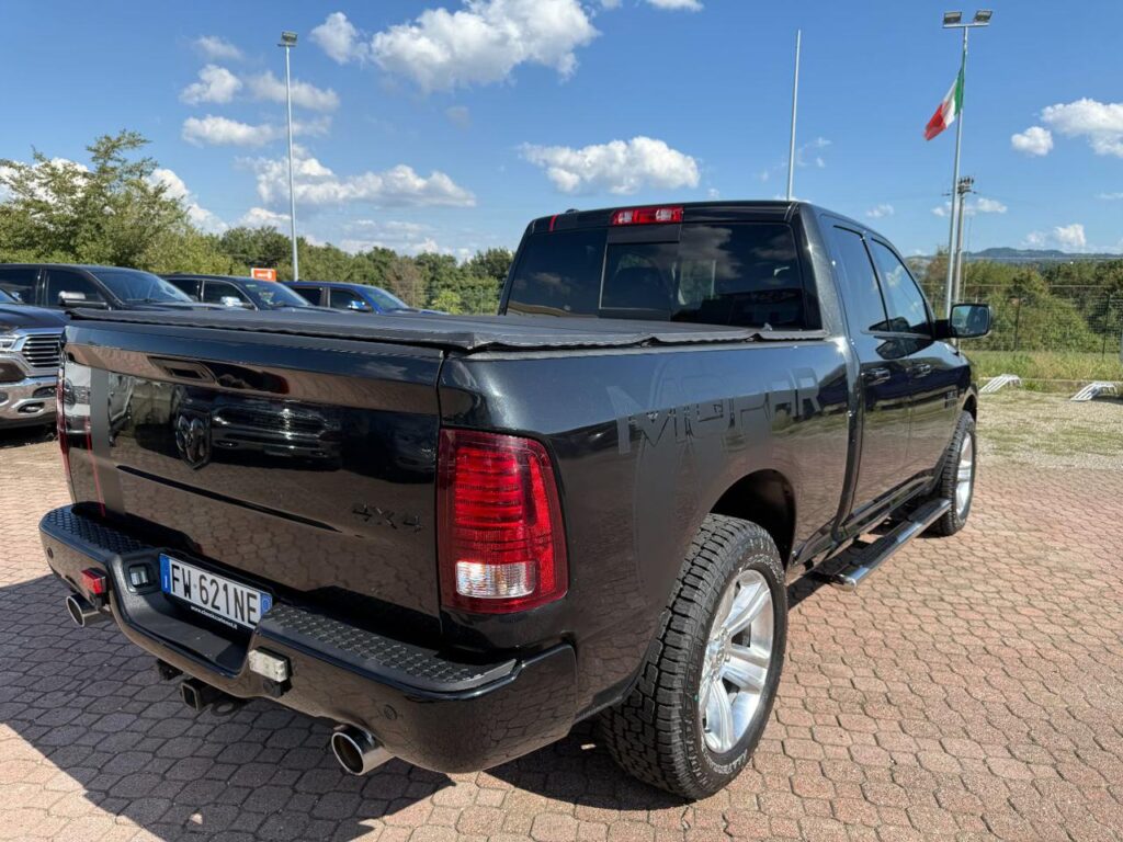 RAM 1500 SPORT- BLACK EDITION- PRONTA CONSE